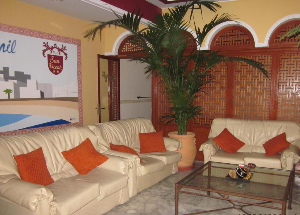 Hotel San Vicente - Centro Playa Conil De La Frontera Eksteriør billede