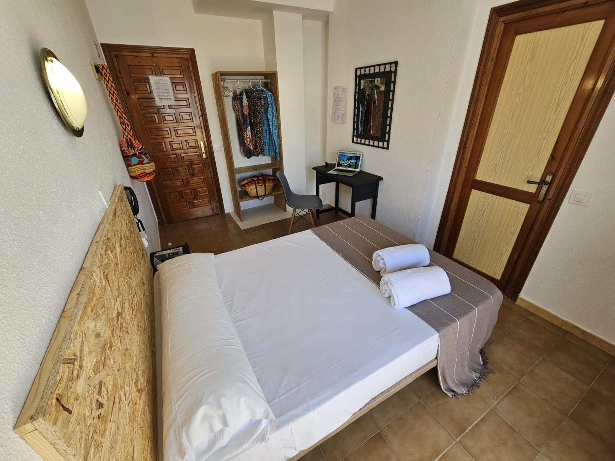 Hotel San Vicente - Centro Playa Conil De La Frontera Eksteriør billede